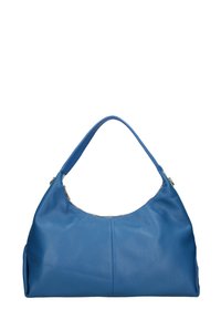 Modrá kožená kabelka s zakřivenou rukojetí, kulatým tvarem, texturovaným povrchem a zipovým uzavíráním. Žádné viditelné kovové detaily.