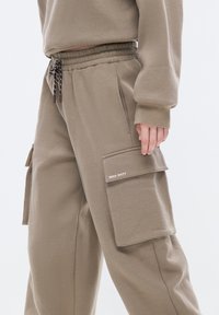 Miss Sixty Trainingsbroek - khaki