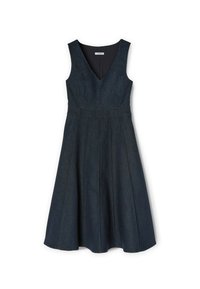 Donker denim mouwloze jurk met een V-hals, een aansluitende bovenkant en een klokvormige rok met verticale naden en een knielange zoom.