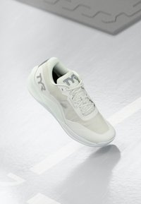 TYR CXT2 COURT UNISEX - Edzőcipő - white