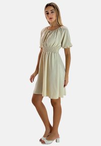 Elara Freizeitkleid - beige