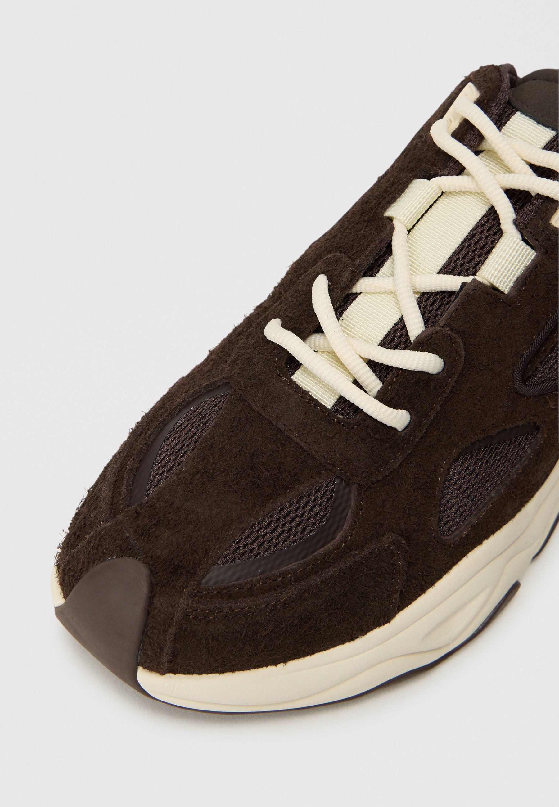 Steve Madden SERPENT H - Sneakers low - brown/maro - Zalando.ro