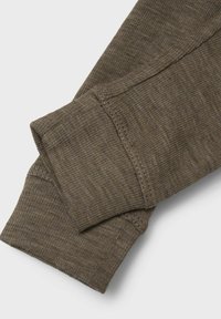 Name it Base layer - walnut