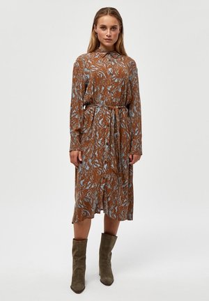 PCJASMINA - Shirt dress - brown