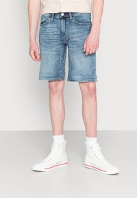 Blend - BHDENIMSHORTS REGULAR FIT - Denim shorts - azul vaquero Thumbnail Image 1