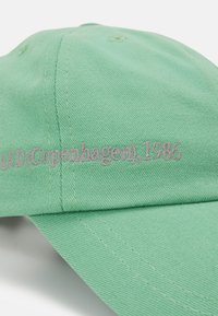 Mads Nørgaard SHADOW - Boné - light grass green