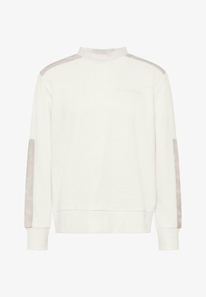Weißes Sweatshirt mit hohem Kragen, mit transparenten, hellgrauen Akzenten an den Schultern und Ärmeln sowie gerippten Bündchen.