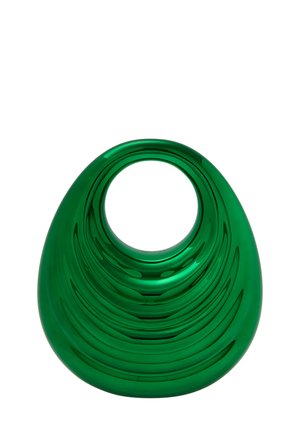 Groene glazen vaas met een ronde, organische vorm, voorzien van een gladde, iriserende oppervlak en een centrale, ronde opening.