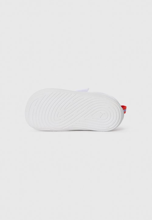 PUMA KITTEN UNISEX - Road running shoes - white — foto 5