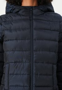TOM TAILOR DENIM LIGHTWEIGHT PUFFER JACKET - Lengva striukė - sky captain blue