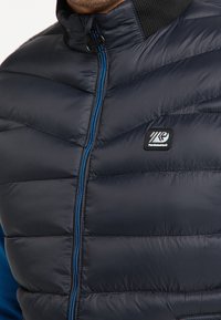 Petrol Industries Vesta - mottled dark blue