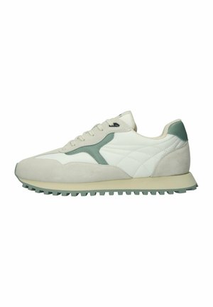 Sneakers with a white leather upper, light grey suede accents, green detailing, and a textured rubber sole. Classic lace-up design.