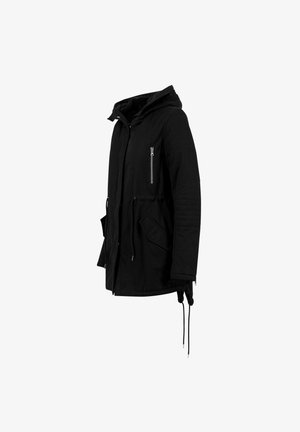 Jachetă parka neagră cu glugă, buzunar la piept cu fermoar, talie cu șnur și accente striate pe mâneci. Confecționată dintr-un material texturat.