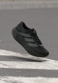 Non sélectionné, core black/grey six/carbon