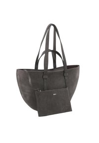 Graue Wildleder-Tote mit zwei langen Griffen und einem abnehmbaren, verschließbaren Täschchen. Hat eine glatte Textur und ein minimalistisches Design.