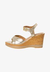 Unselected, light gold met