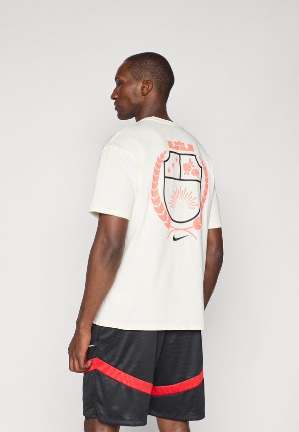 LEBRON JAMES TEE - Print T-shirt - sail