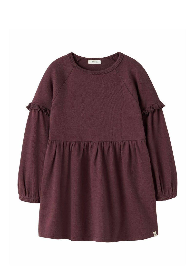 Abito lungo a maniche lunghe color bordeaux con un dettaglio arricciato sulle maniche, un corpino aderente e una gonna svasata. Realizzato in tessuto morbido con una texture liscia.