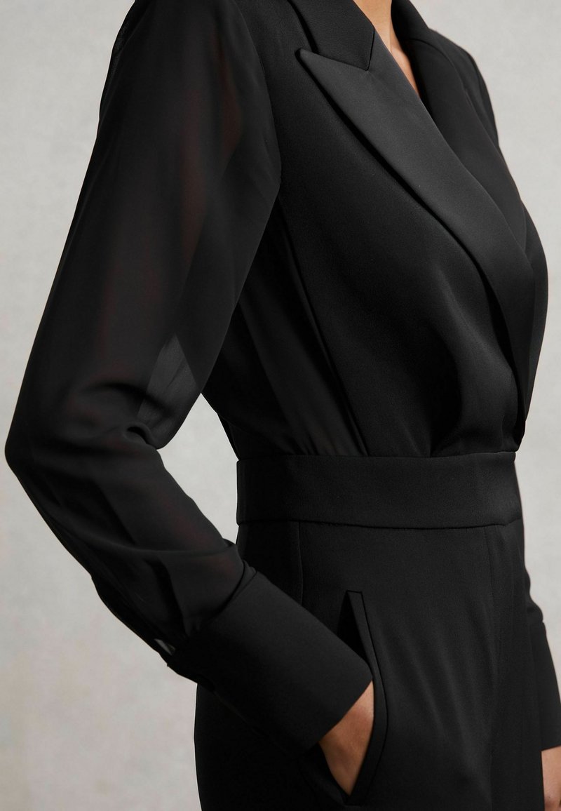 Reiss REGULAR FIT PERLA SHEER-SLEEVE TUXEDO Jumpsuit black