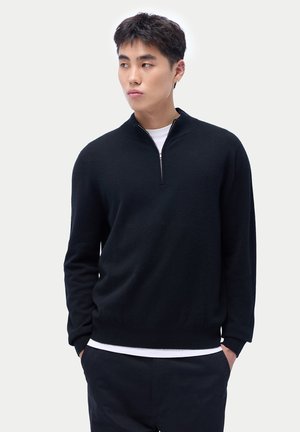 ESSENTIAL HALF-ZIP - Strickpullover - black