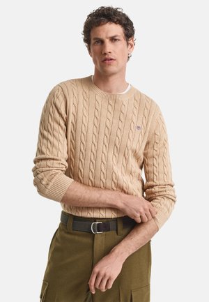 GANT CABLE C NECK - Strikkegenser - camel