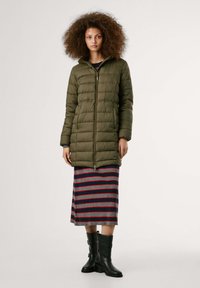Pepe Jeans SALLY - Žieminis paltas - khaki green