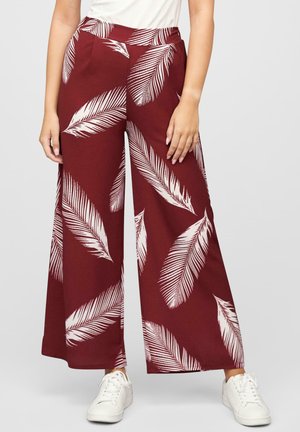 Cloud 5ive SOMMER MIT WEITEM BEINSCHNITT UND FEDERPRINT - Pantaloni - bordeaux