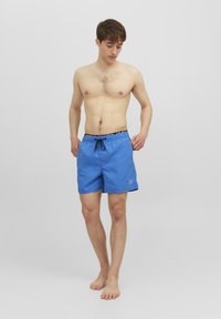 Jack & Jones JPSTFIJI JJSWIM - Zwemshorts - super sonic