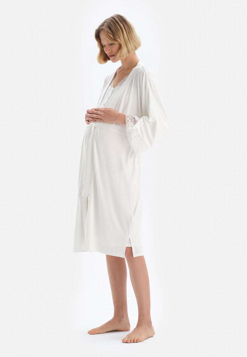 DAGI MATERNITY Dressing gown ecru/beige Zalando.ie