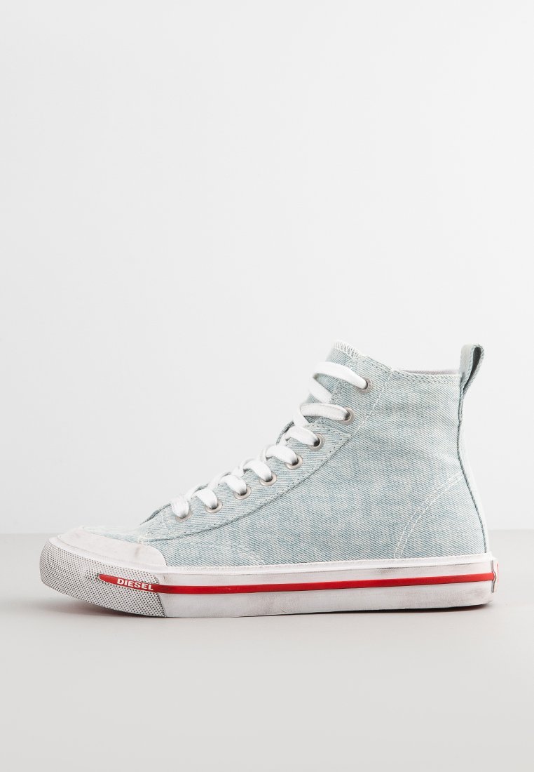 Diesel Sneakers hoog lichtblauw Diesel Sneakers hoog lichtblauw