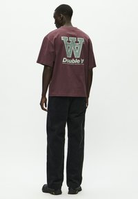 DOUBLE A BY W.W. LIAM  AANEUE - T-Shirt print - decadent chocolate