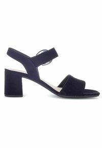 Sandales en daim bleu marine avec un talon bloc, dotées d'une sangle ajustable et d'un design à bout ouvert. Texture lisse et accents minimalistes.