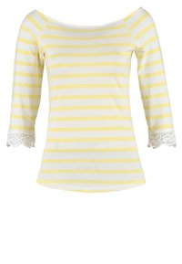 Weißes und gelbes gestreiftes Shirt mit Dreiviertelärmeln und Spitzenbesatz an den Bündchen, mit abgerundetem Saum und schulterfreiem Ausschnitt.