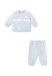 Sudadera de algodón azul claro con panel frontal texturizado y raya horizontal blanca. Pantalones deportivos azules claros a juego con cintura elástica.