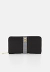 FRESH  - Wallet - black