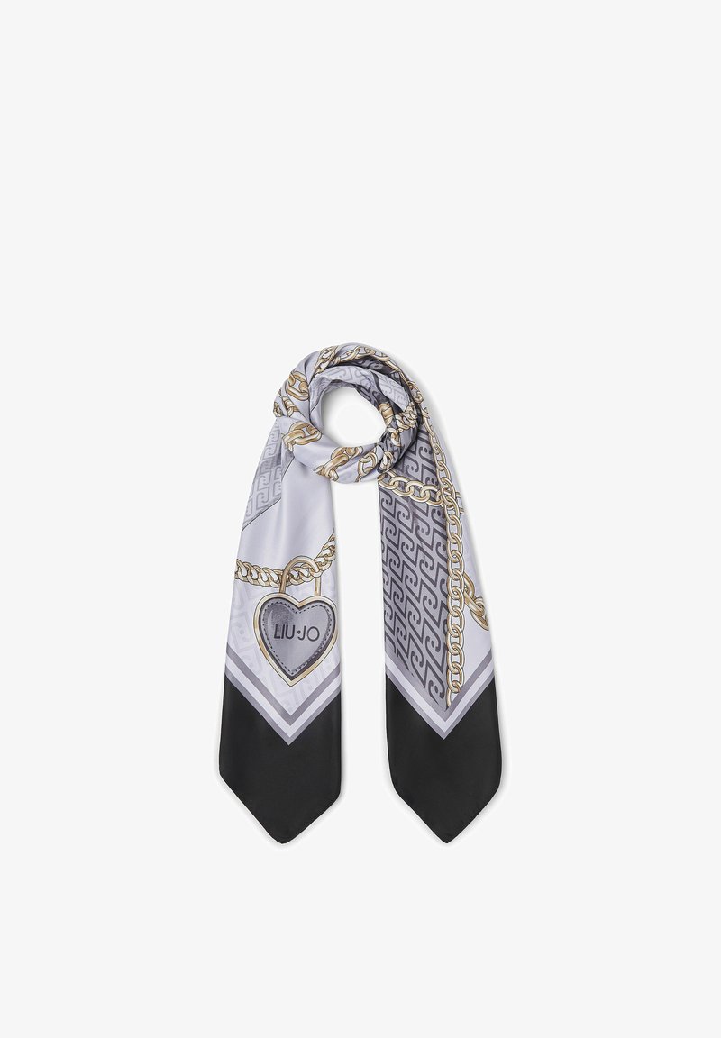 Foulard en soie avec motif géométrique noir, gris et blanc, design de chaîne dorée, et pendentif en forme de cœur avec le texte "LIU JO".