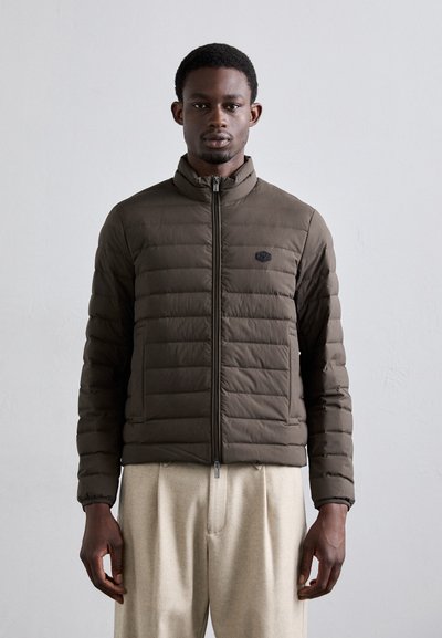 Emporio Armani GIACCA PIUMINO - Tollkabát - verde militare