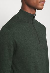 Selected Homme SLHBERG HALF ZIP  - Camisola - darkest spruce