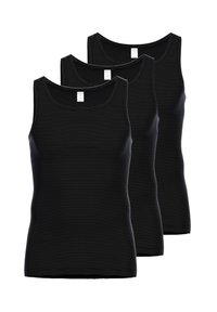 Drie zwarte tanktops met een geribd textuur en een klassieke ronde hals. Elke top heeft een bijpassend label aan de binnenkant.