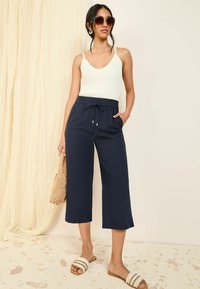 Friends Like These CULOTTES - Šortai - navy