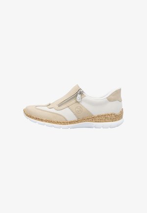 Beige Schlupfschuhe mit einem Reißverschluss, strukturiertem Material und einer korkähnlichen Sohle. Mit weißen Akzenten und einer flexiblen Gummisohle für Komfort.