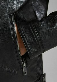 Jack & Jones JJEROCKY  - Bunda z umělé kůže - black