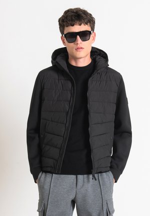 SLIM-FIT JACKET - Giacca invernale - black