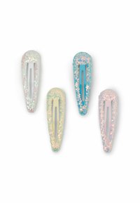 Sada čtyř spon do vlasů, navržených s lesklým třpytivým povrchem. Barvy zahrnují čirou, jemně růžovou, akvamarínovou a světle modrou. Všechny mají zacvakávací uzávěr.