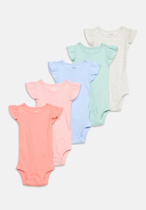 Cinq bodies bébé à manches courtes côtelés avec manches à volants en corail, rose clair, bleu clair, vert menthe et gris chiné.