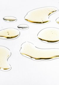 MÁDARA VITAMIN E CONCENTRATE - Ansigtsolie