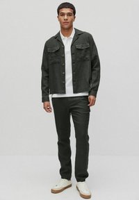 BONDELID NOAH LINEN - Lichte jas - dark green