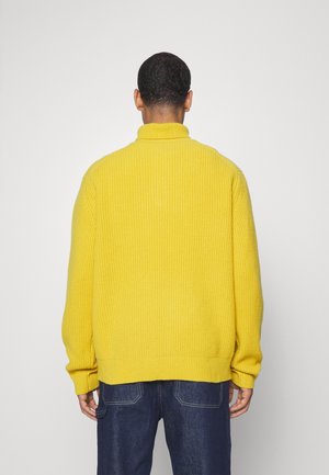 Pullover - yellow