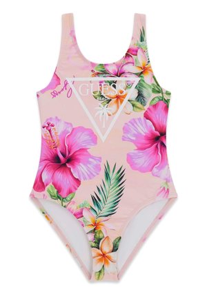 Różowy jednoczęściowy strój kąpielowy z tropikalnym kwiatowym nadrukiem i białym logo „Guess Beach” z palmą w trójkącie.