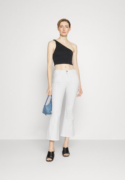 FRAME LE CROP MINI SLITS - Τζιν καμπάνα - blanc